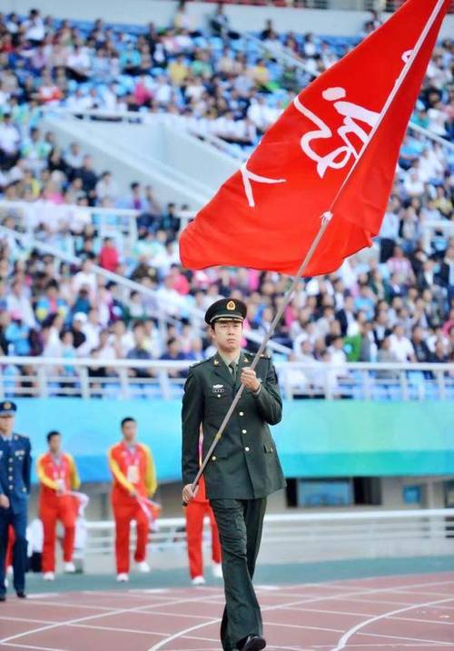 中国哪些运动员是军人？中国哪些运动员是现役军人